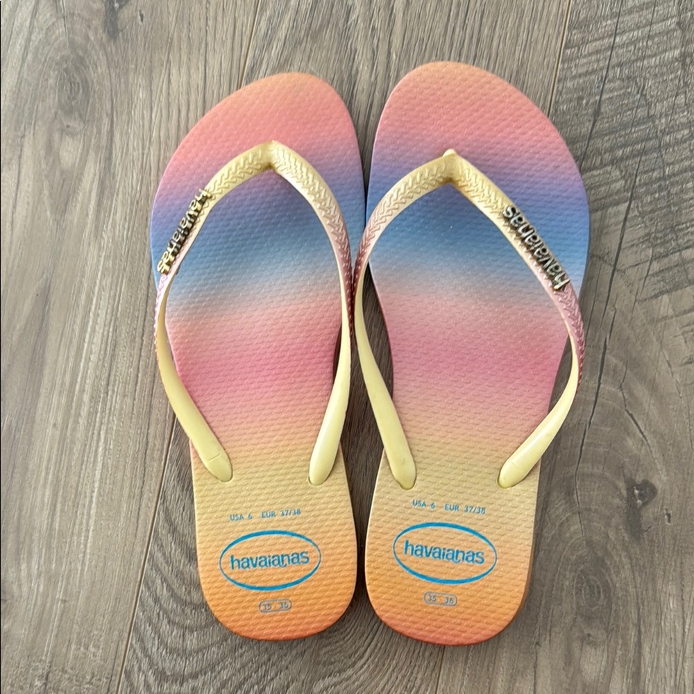 Havaianas Pastel Gradient Flip Flops